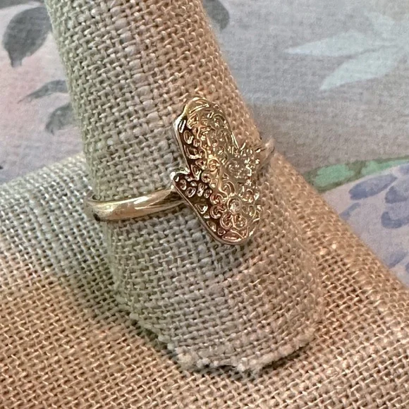 Detailed Hand Ring sz 10 3/4 Park Lane Jewelry Gold Tone Retired - Picture 8 of 9